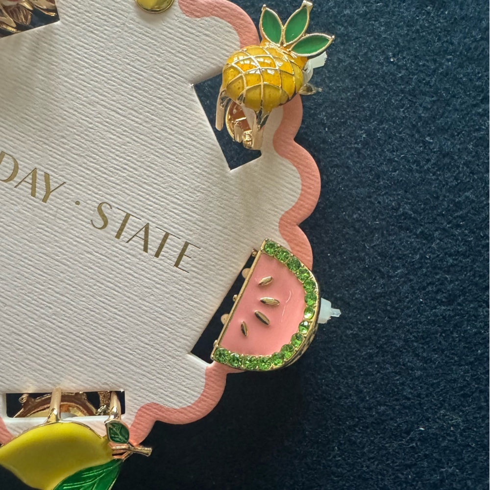 Colorful Fruit Hair Clips Set of 6 🍒 🍍🍋🍉🍊 🍓Pretty and practical too-fun 2 share! - Picture 7 of 7